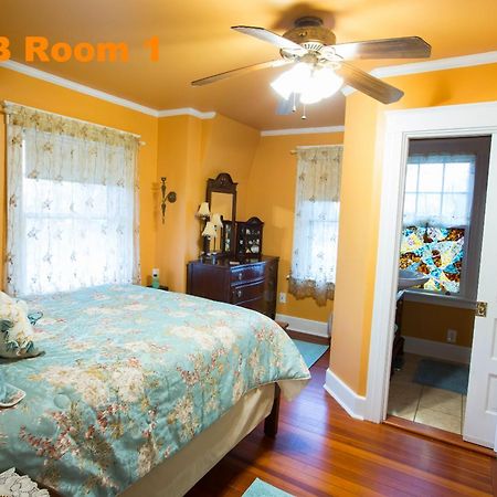 Sheppard'S Campus B&B Kingston ภายนอก รูปภาพ